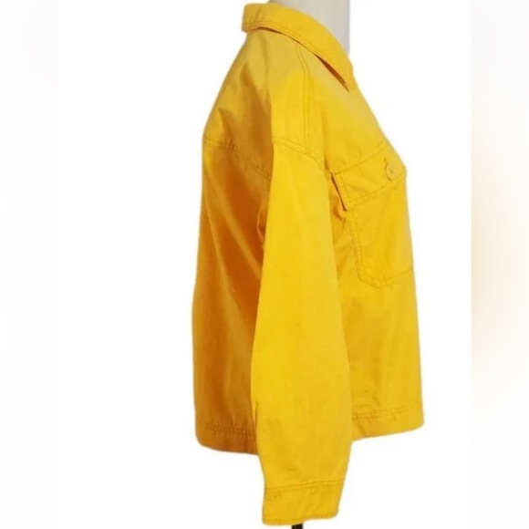 Gap Women's Yellow Jacket. Brand new. - Picture 3 of 7